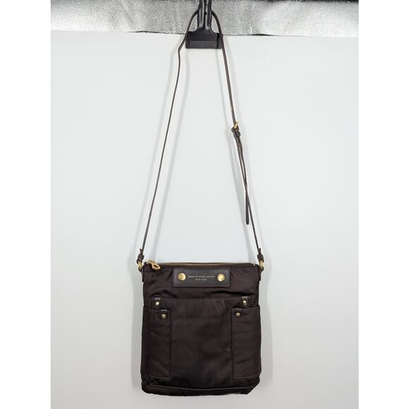 Marc Jacobs Preppy Nylon SIA Crossbody Bag Brown Chocolate Gold Casual Purse - Picture 1 of 9